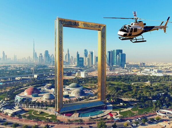 Dubai Helicopter Experience with Sightseeing Options